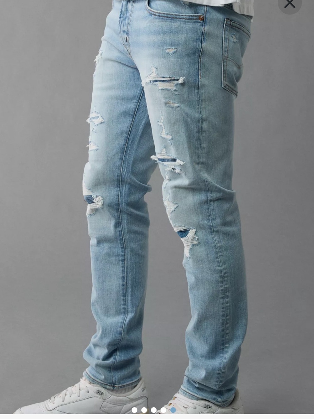 Sonoma “Everyday Jeans” Discontinued y2k Skinny Fit Light Wash Distressed; 30x32 - Picture 2 of 9